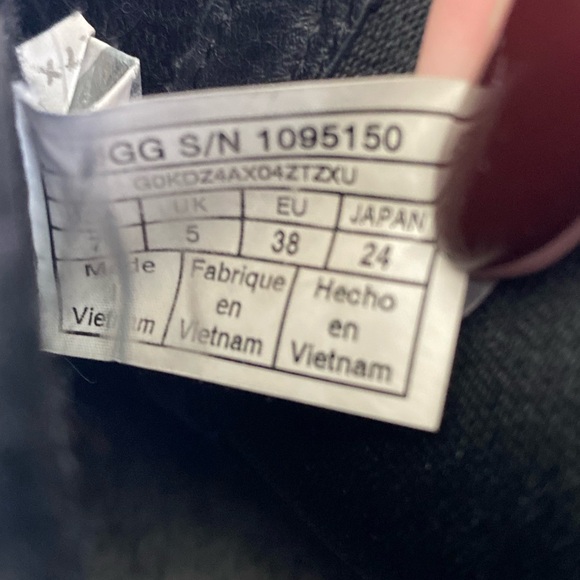 UGG Bonham II Chelsea Style Suede Boots Size 7 Dark Brown - Picture 9 of 9